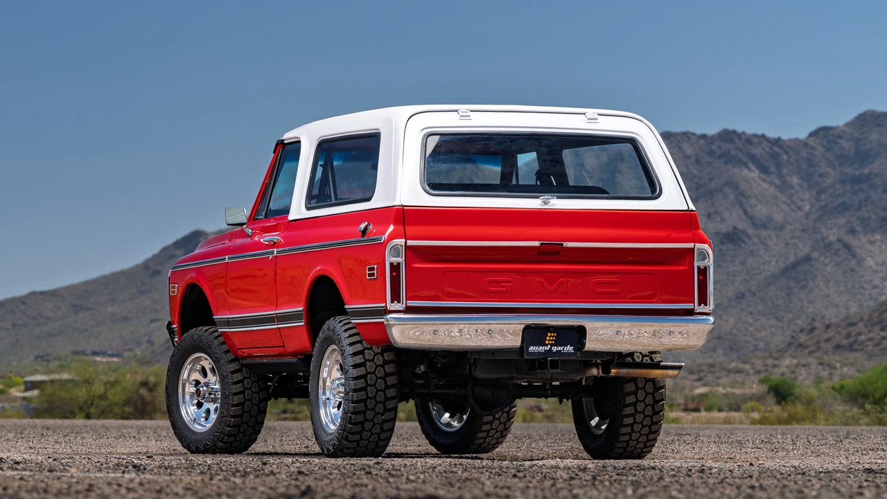1971 GMC Jimmy 1st Gen - Image 18 of 31
