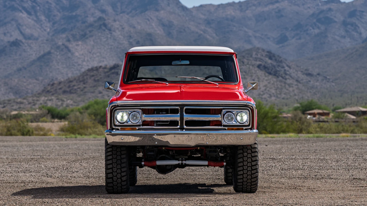 1971 GMC Jimmy 1st Gen - Image 7 of 31