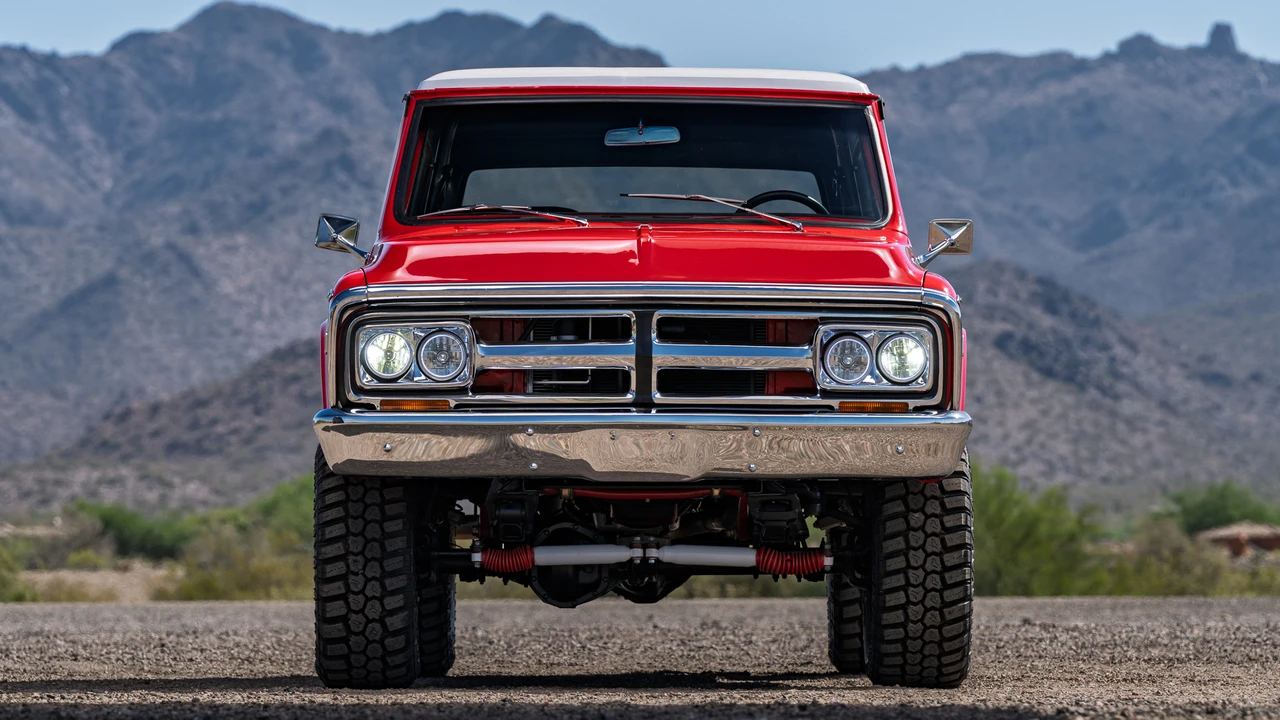 1971 GMC Jimmy 1st Gen - Image 8 of 31