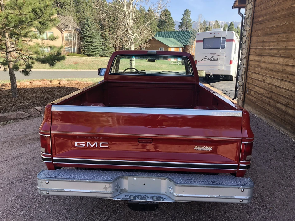 1986 GMC C/K 3rd Gen - Image 9 of 31
