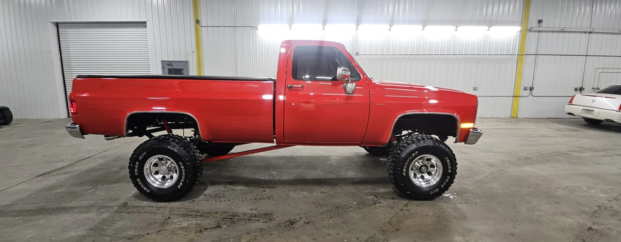 1986 GMC C/K 3rd Gen - Image 10 of 31