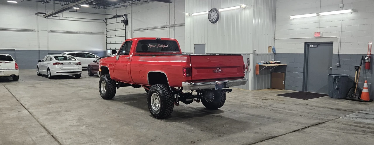 1986 GMC C/K 3rd Gen - Image 3 of 31