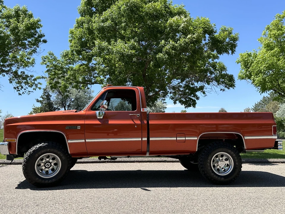 1986 GMC C/K 3rd Gen - Image 6 of 31