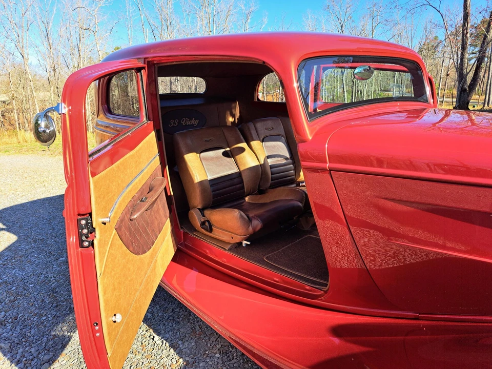 Ford Hot Rod - Image 24 of 31