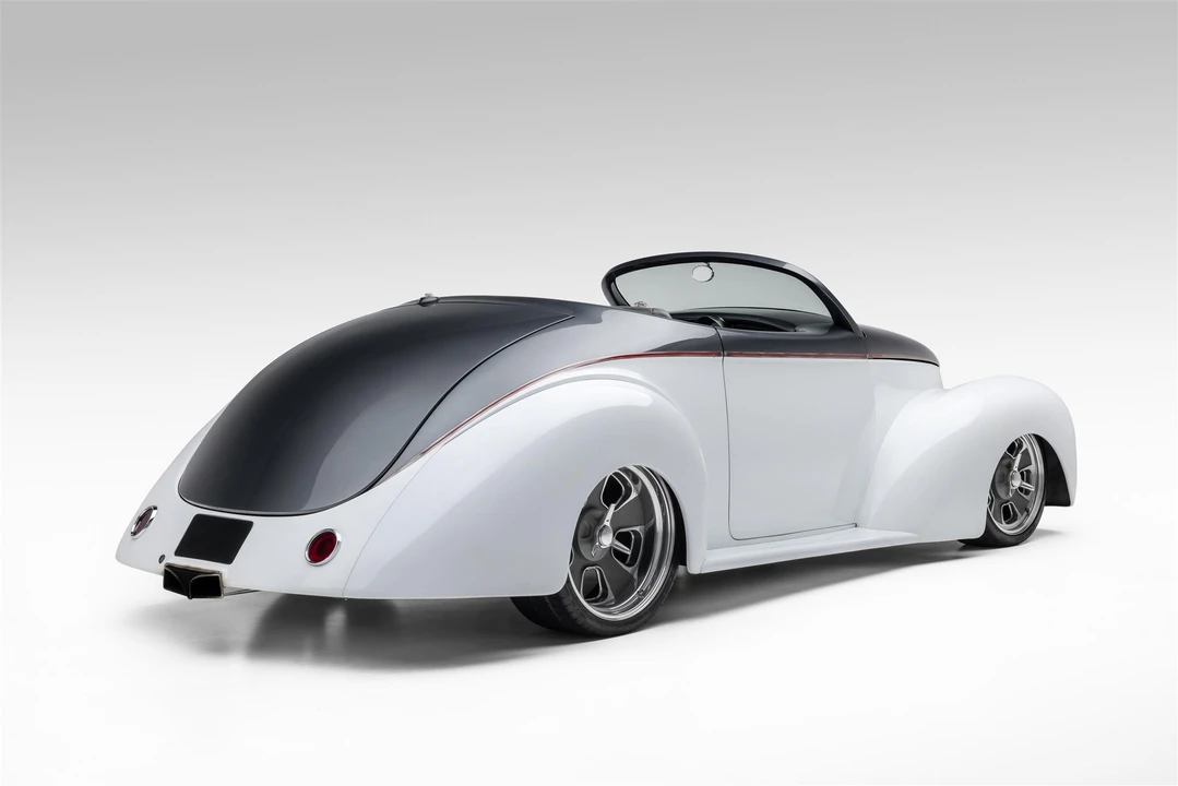 Willys Americar Coupe - Image 14 of 31