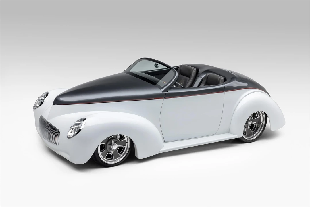 Willys Americar Coupe - Image 2 of 31