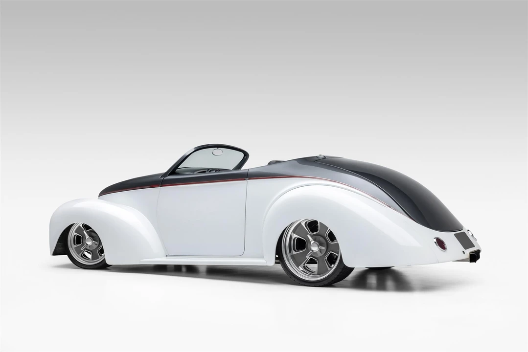 Willys Americar Coupe - Image 21 of 31