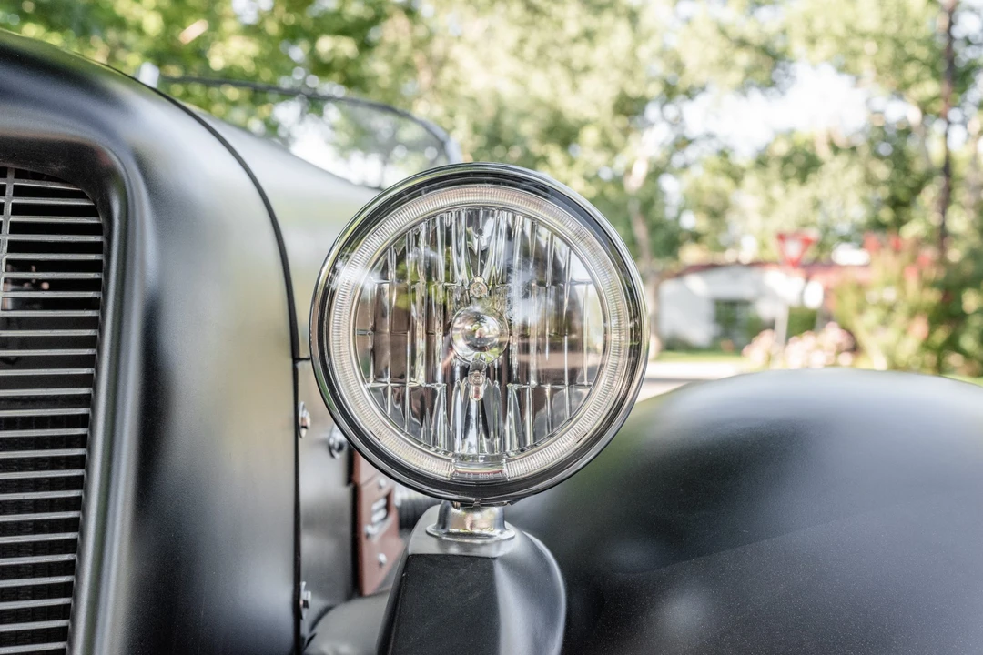 Auburn Speedster - Image 14 of 31
