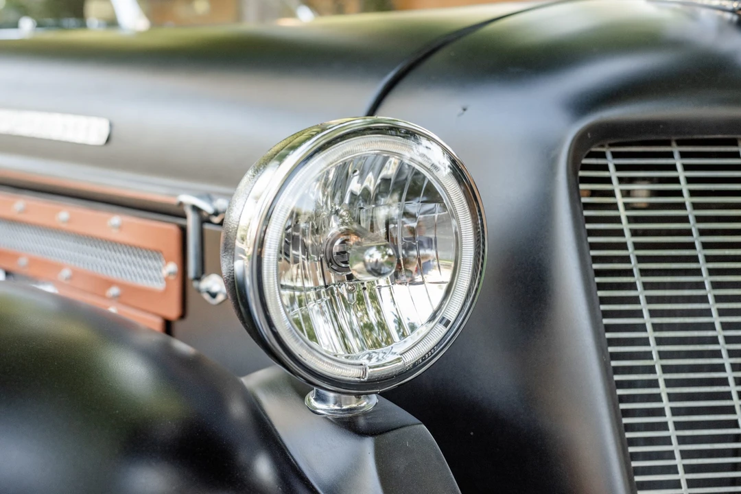 Auburn Speedster - Image 15 of 31