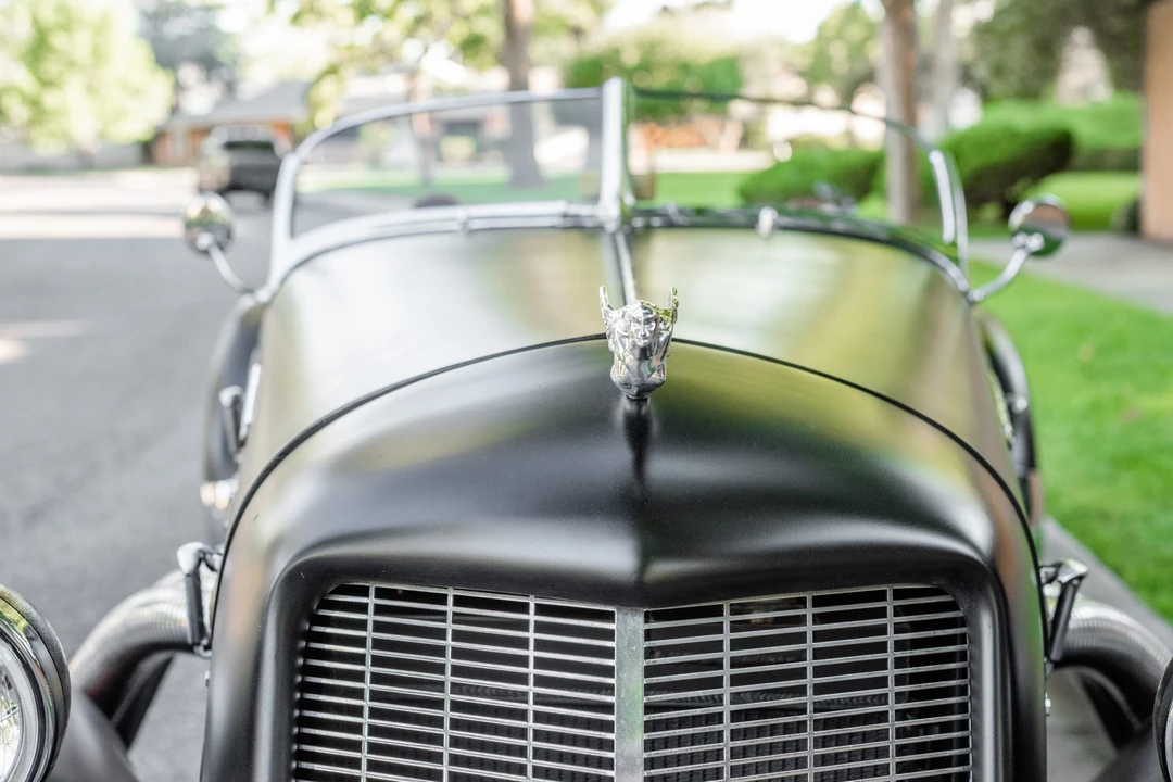 Auburn Speedster - Image 11 of 31