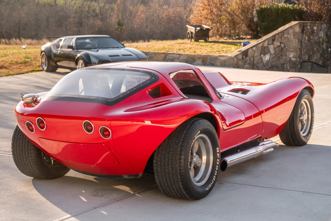 Chevrolet Corvette - Image 6 of 31
