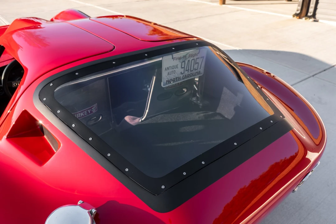 Chevrolet Corvette - Image 22 of 31