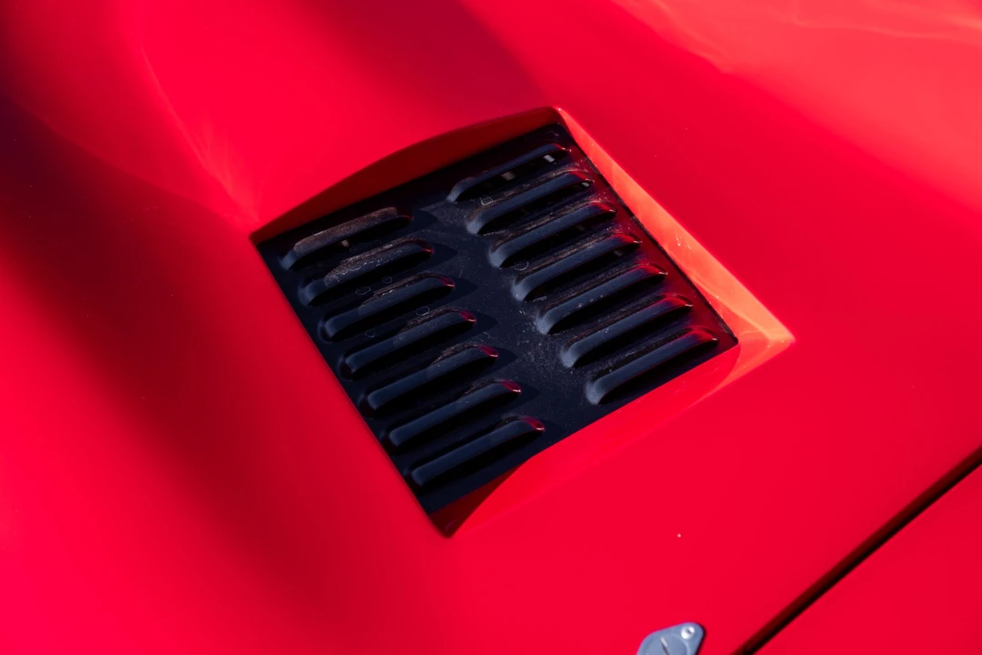 Chevrolet Corvette - Image 17 of 31