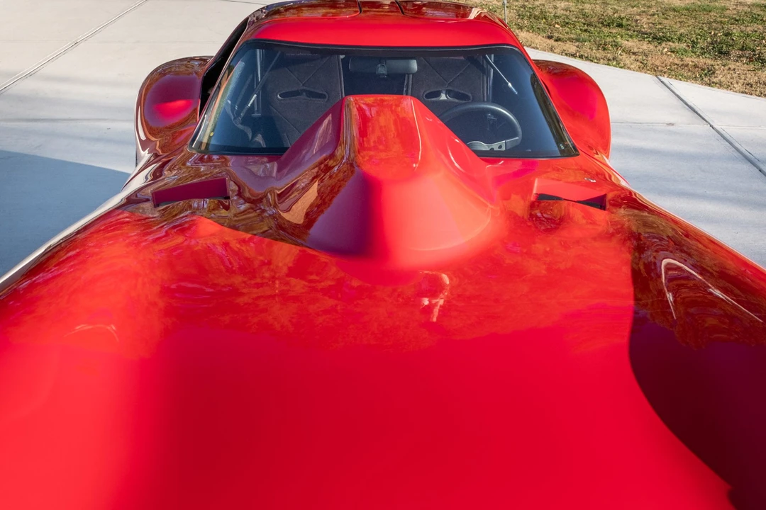 Chevrolet Corvette - Image 18 of 31