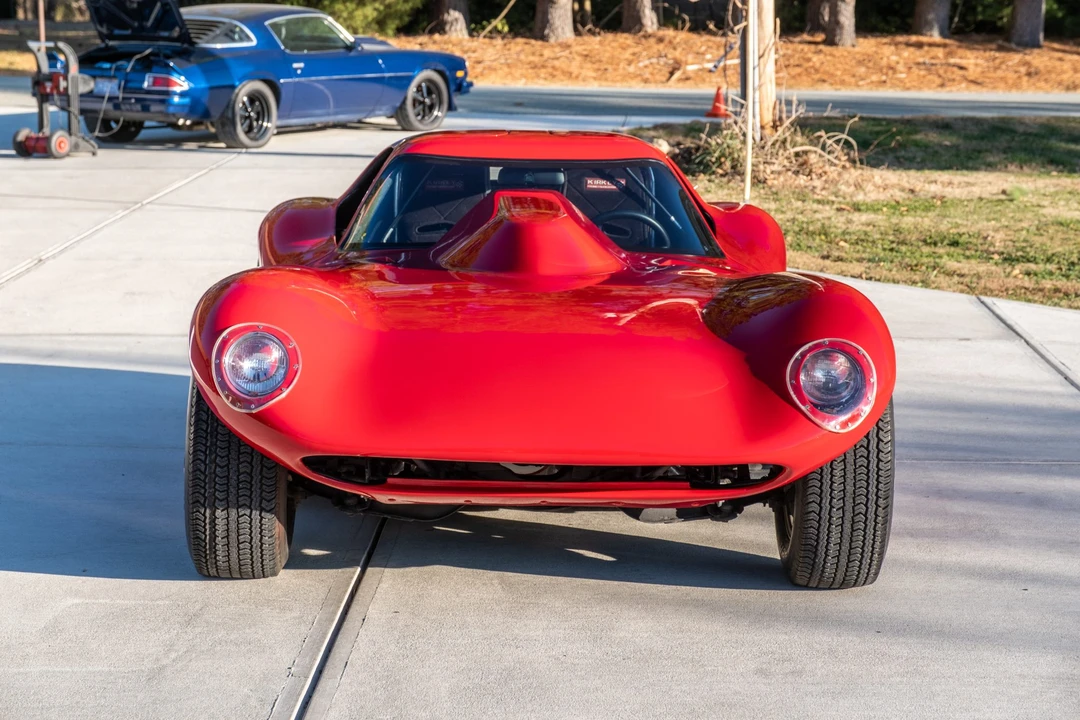 Chevrolet Corvette - Image 12 of 31