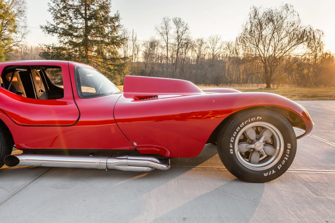 Chevrolet Corvette - Image 11 of 31