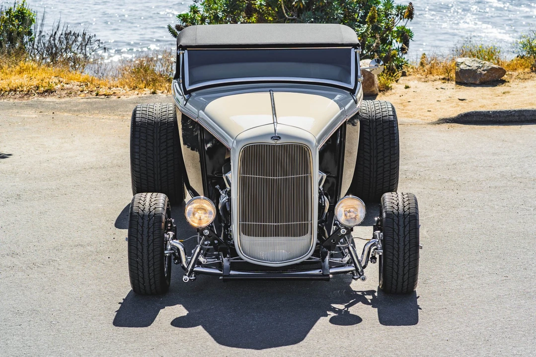 Ford Hot Rod - Image 8 of 31