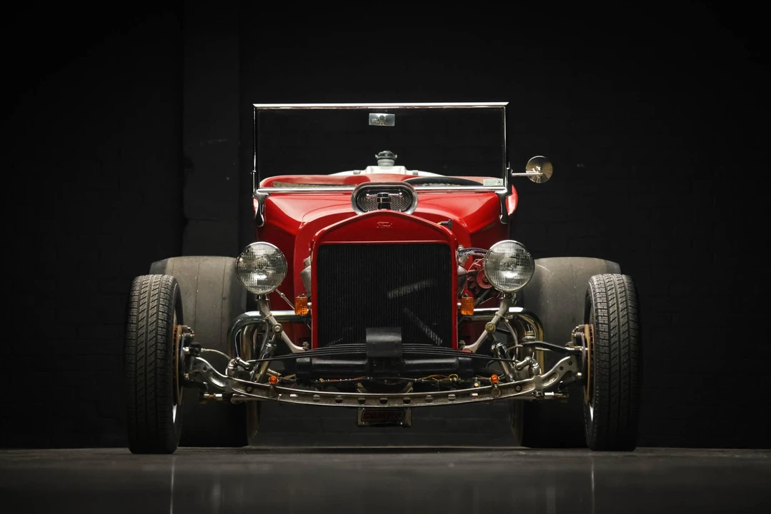Ford Hot Rod - Image 5 of 31