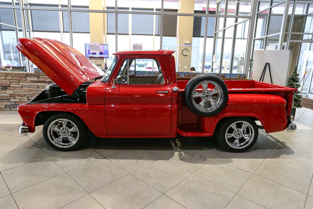 GMC C/K 1st Gen - Image 4 of 31