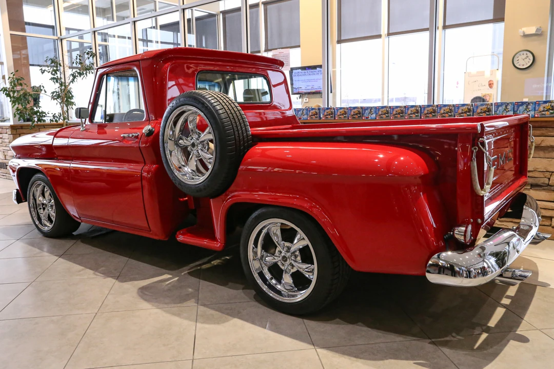 GMC C/K 1st Gen - Image 5 of 31