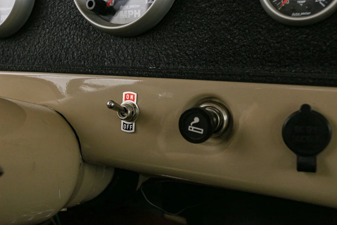 GMC C/K 1st Gen - Image 30 of 31