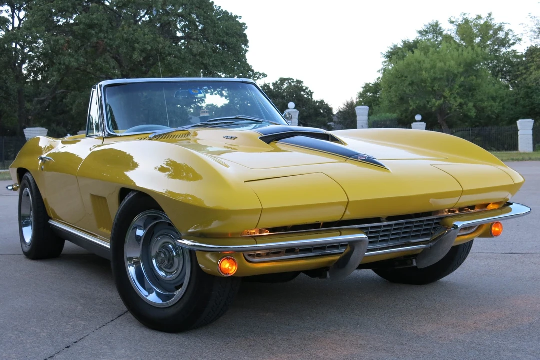 1967 Chevrolet Corvette C2 - Image 30 of 31