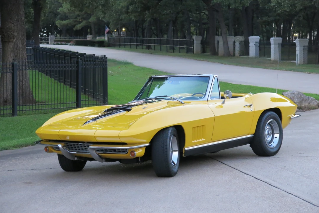 1967 Chevrolet Corvette C2 - Image 17 of 31