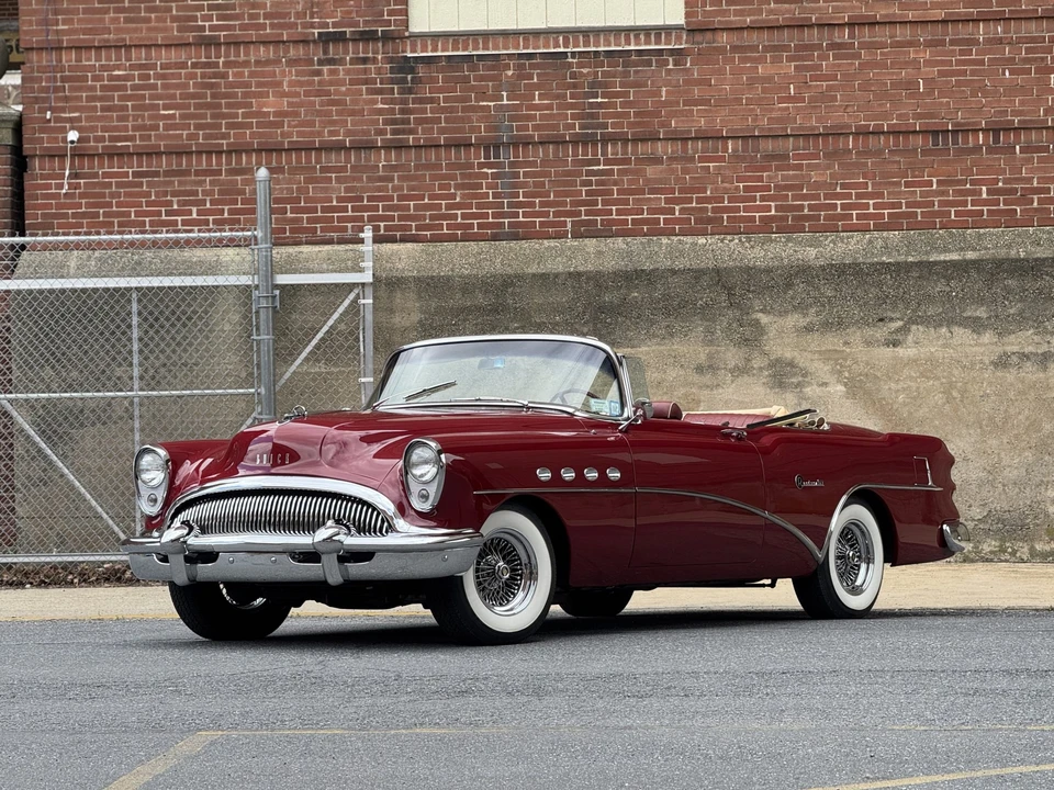 1954 Buick Roadmaster - Image 4 of 31