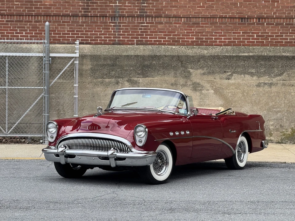1954 Buick Roadmaster - Image 5 of 31
