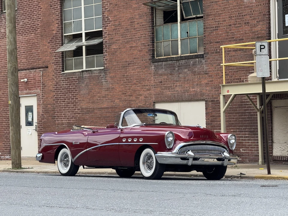 1954 Buick Roadmaster - Image 12 of 31