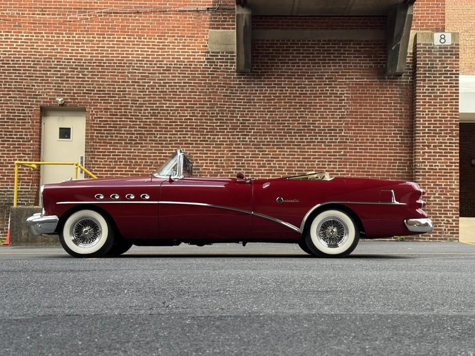 1954 Buick Roadmaster - Image 24 of 31