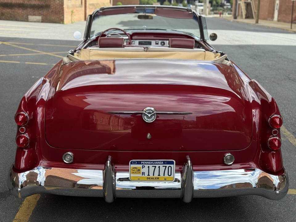 1954 Buick Roadmaster - Image 20 of 31