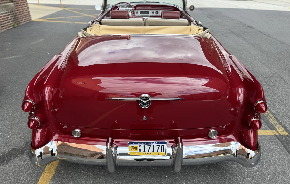 1954 Buick Roadmaster - Image 19 of 31