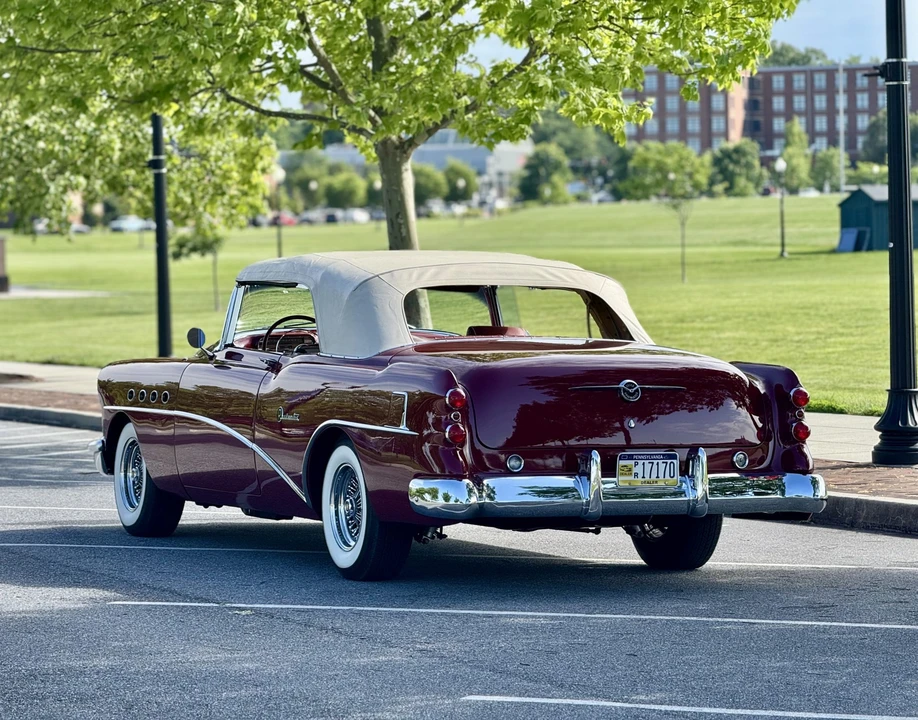 1954 Buick Roadmaster - Image 29 of 31