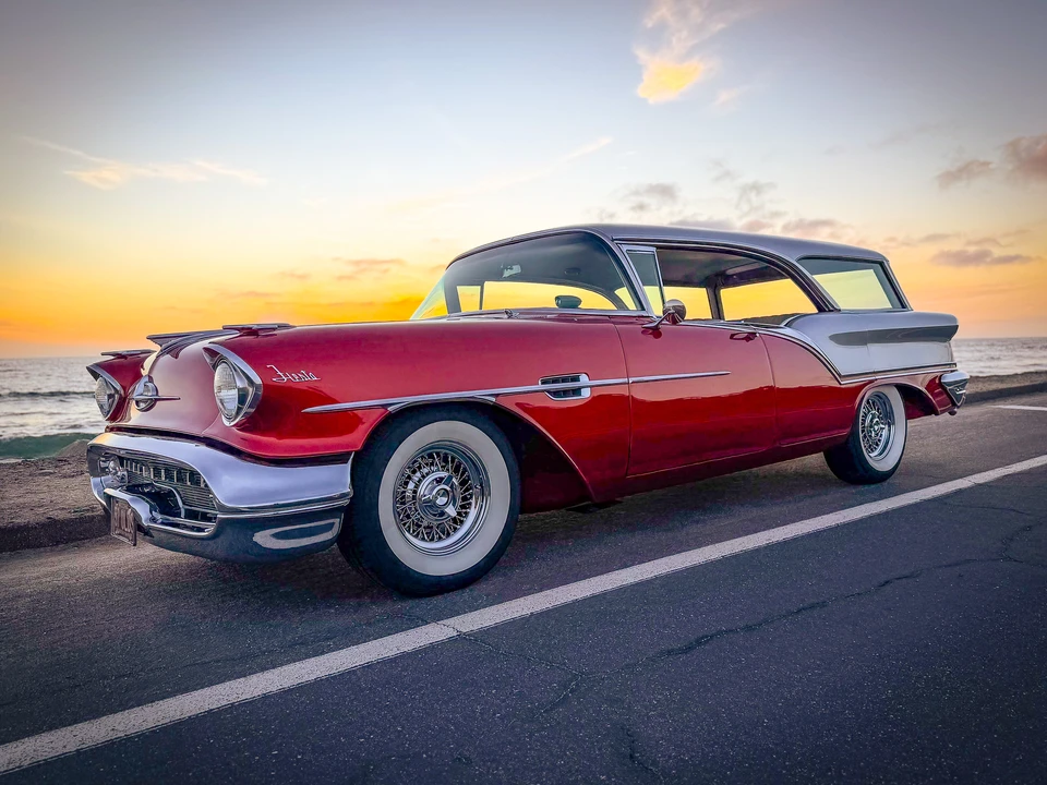 1957 Oldsmobile 88 - Image 10 of 31