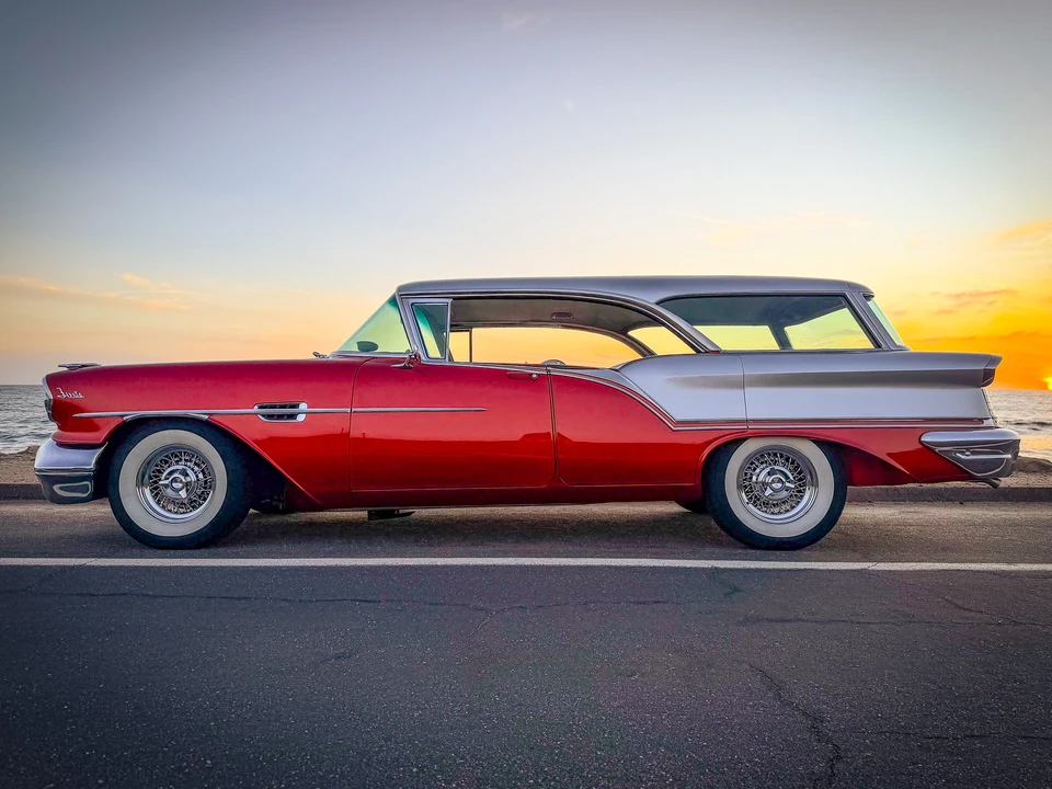 1957 Oldsmobile 88 - Image 11 of 31
