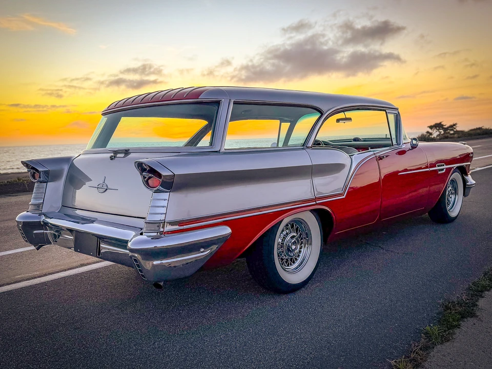 1957 Oldsmobile 88 - Image 27 of 31