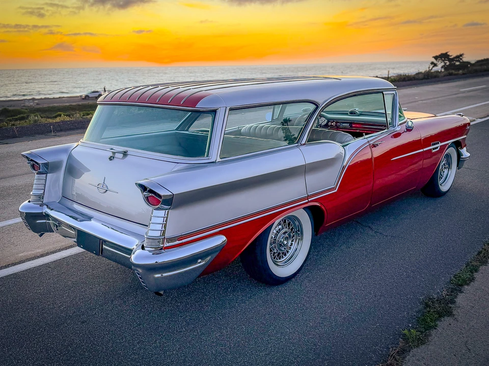 1957 Oldsmobile 88 - Image 26 of 31