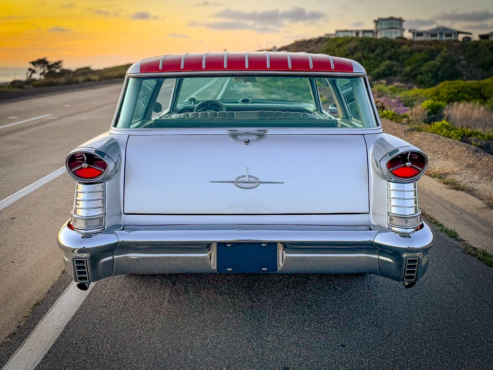1957 Oldsmobile 88 - Image 24 of 31