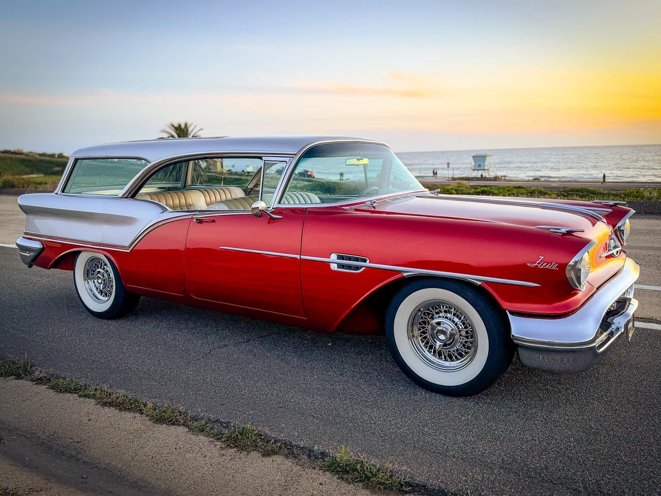 1957 Oldsmobile 88 - Image 10 of 31