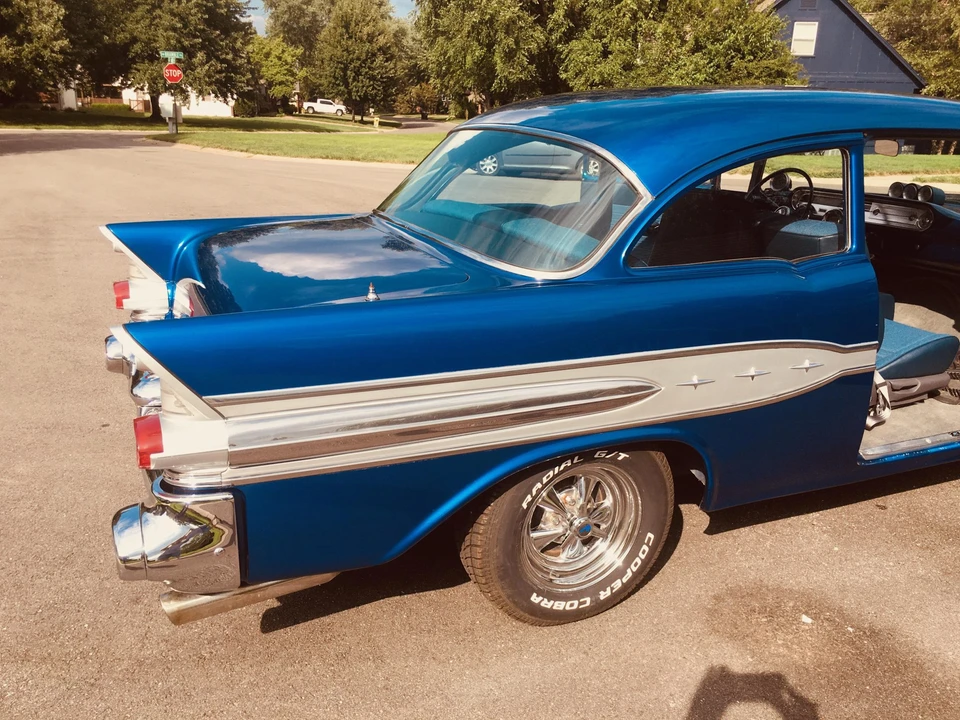 1957 Pontiac Chieftain - Image 27 of 31