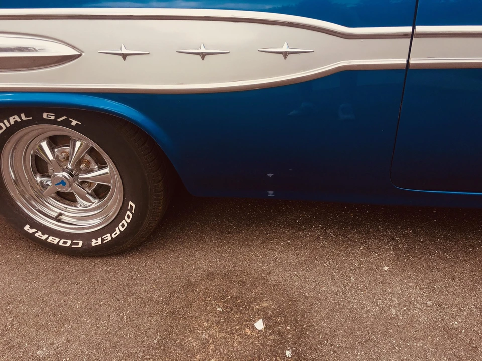 1957 Pontiac Chieftain - Image 25 of 31