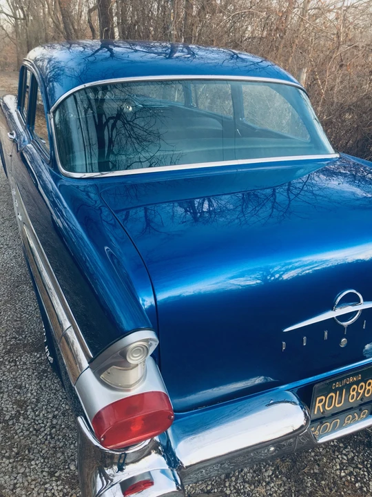 1957 Pontiac Chieftain - Image 16 of 31