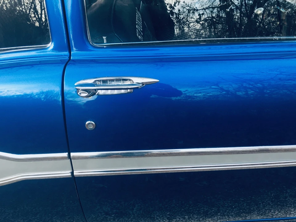 1957 Pontiac Chieftain - Image 25 of 31