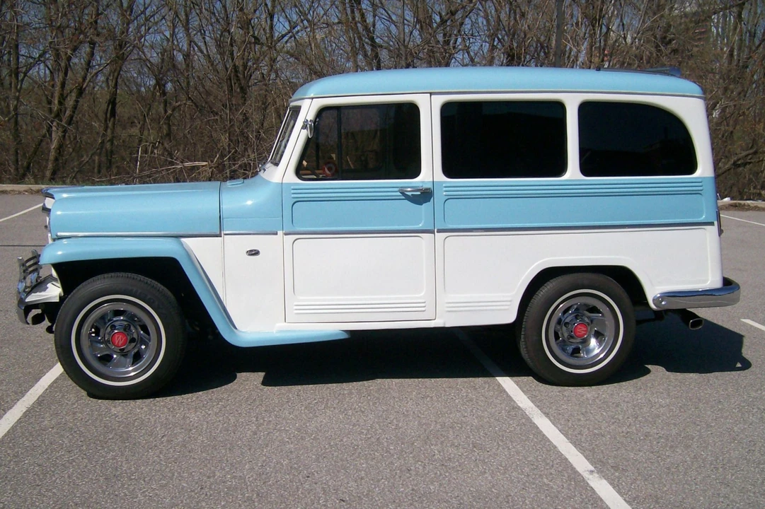 1957 Willys Jeep Wagon - Image 4 of 31