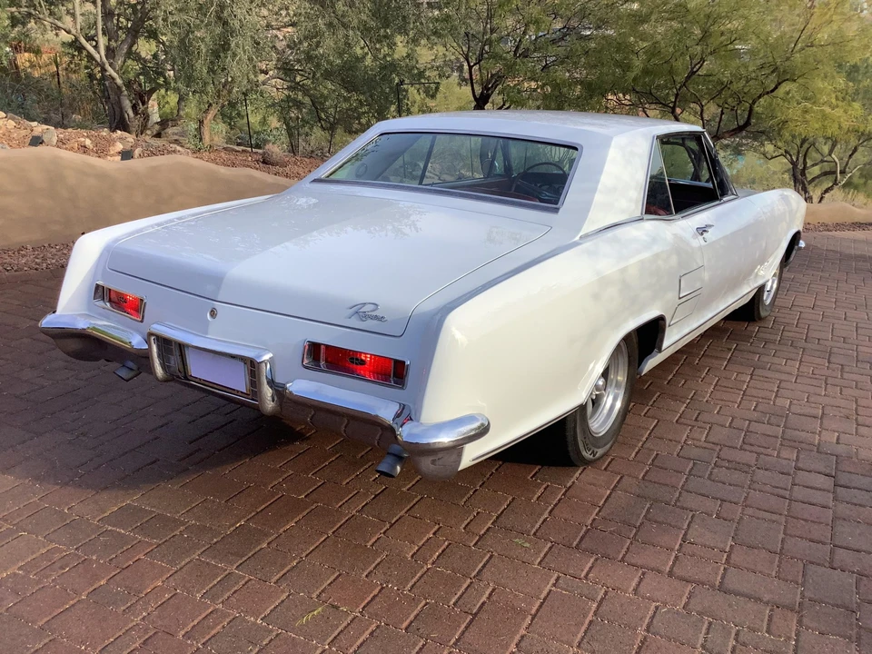 1964 Buick Riviera 1st Gen - Image 10 of 31