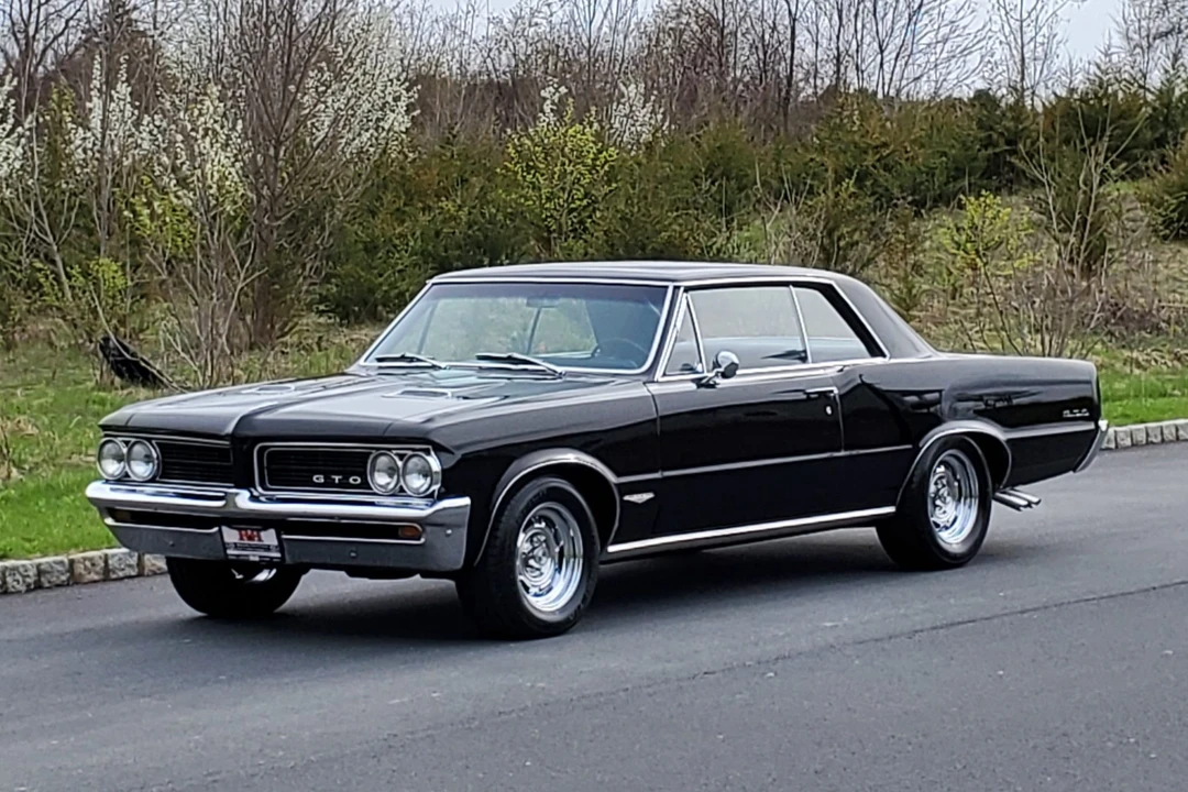 1964 Pontiac GTO 1st Gen - Image 2 of 31
