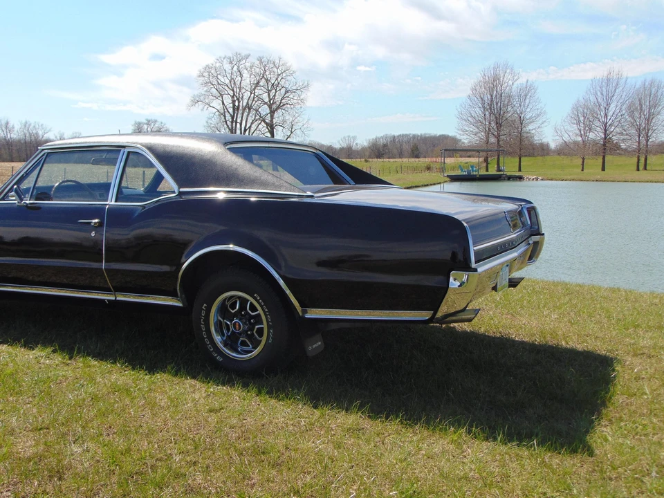 1967 Oldsmobile 442 1st Gen - Image 12 of 21