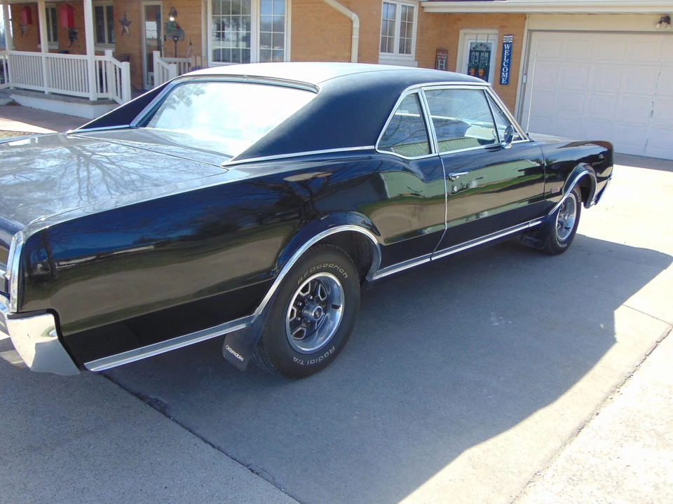 1967 Oldsmobile 442 1st Gen - Image 11 of 21
