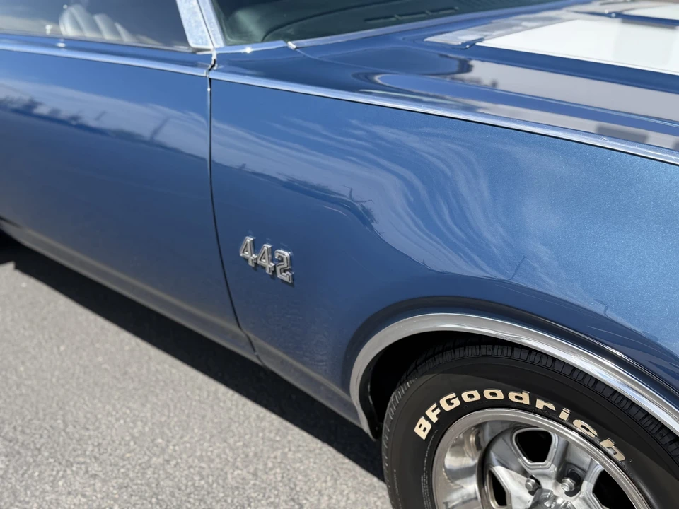1969 Oldsmobile 442 2nd Gen - Image 25 of 31